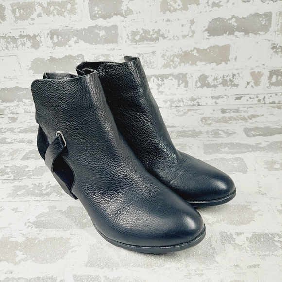 American Rag Ashlyn Women’s Leather/Suede  Ankle Boots V828 - Picture 4 of 12